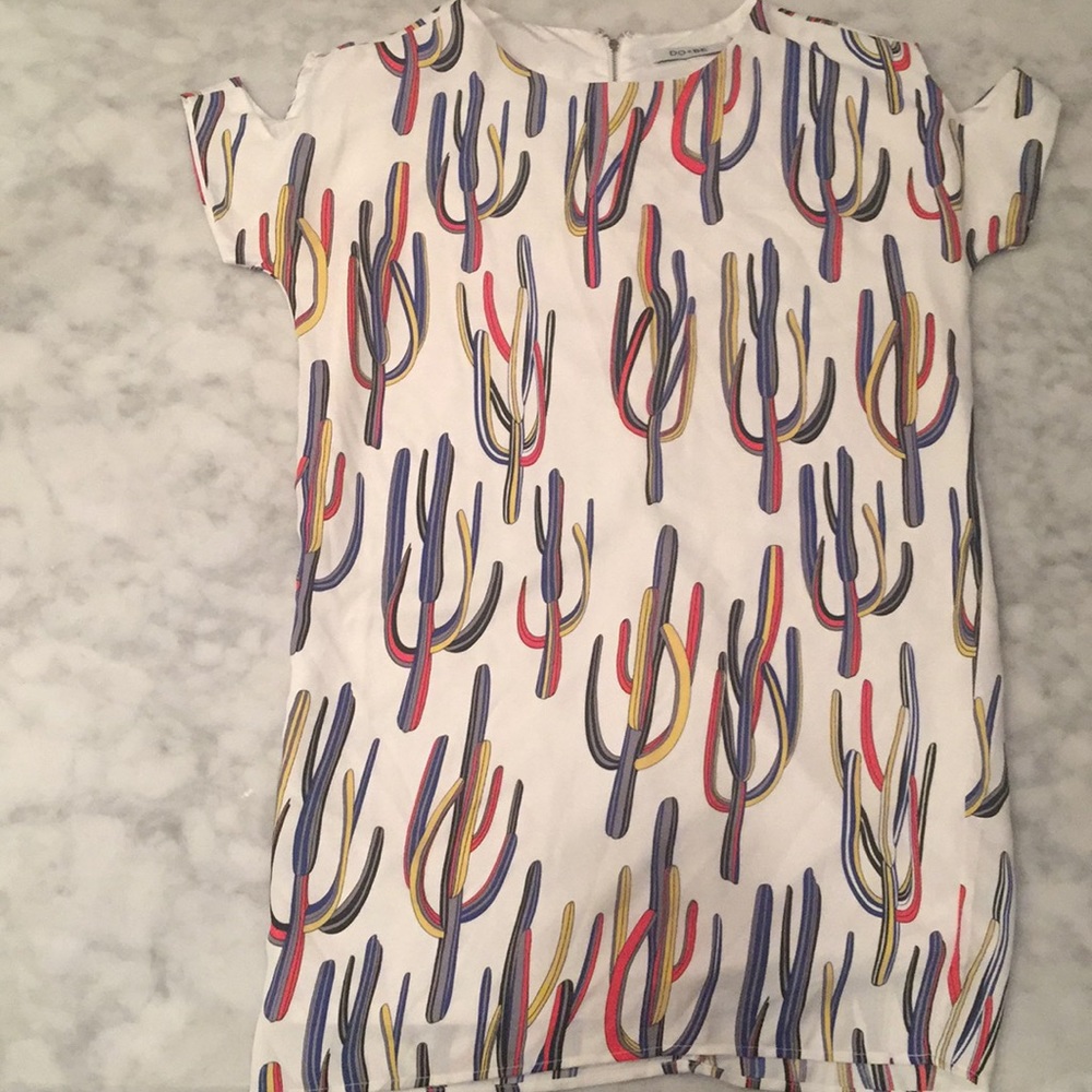 NWOT cold shoulder dress